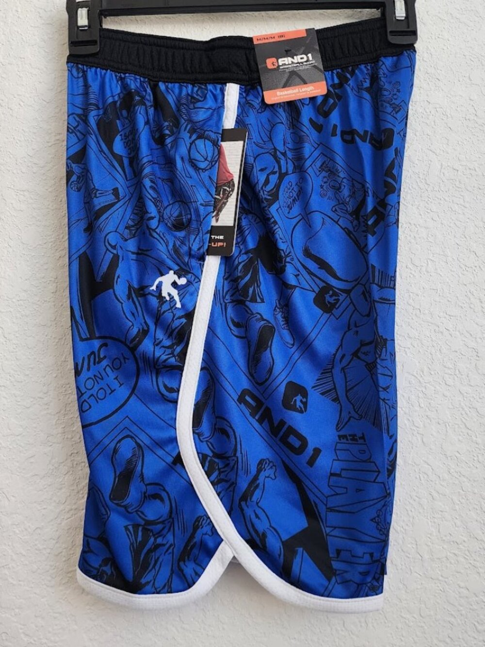 AND1 Boys Comic Graphic Athletic Basketball Shorts. SIZE M (8).